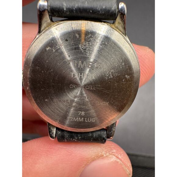 Vintage Timex Indiglo Women's Easy Reader WR 30M Black Strap Date Watch 25mm - Picture 8 of 10